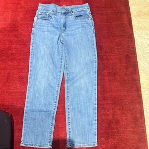 Levi's 724 high rise straight crop jeans. Light blue wash, 28 Waist